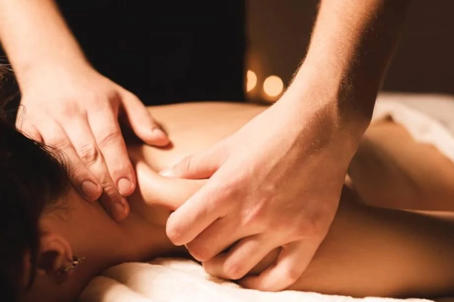 ZENDIA Beauty Care & Spa Revisión Y Opiniones 18 Masaje Profesional Terapéutico