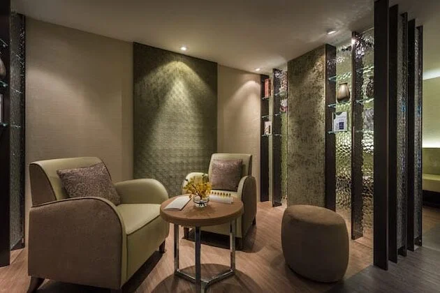 LULE WELLNESS CENTER Revisión Y Opiniones 7 Massage Lounge